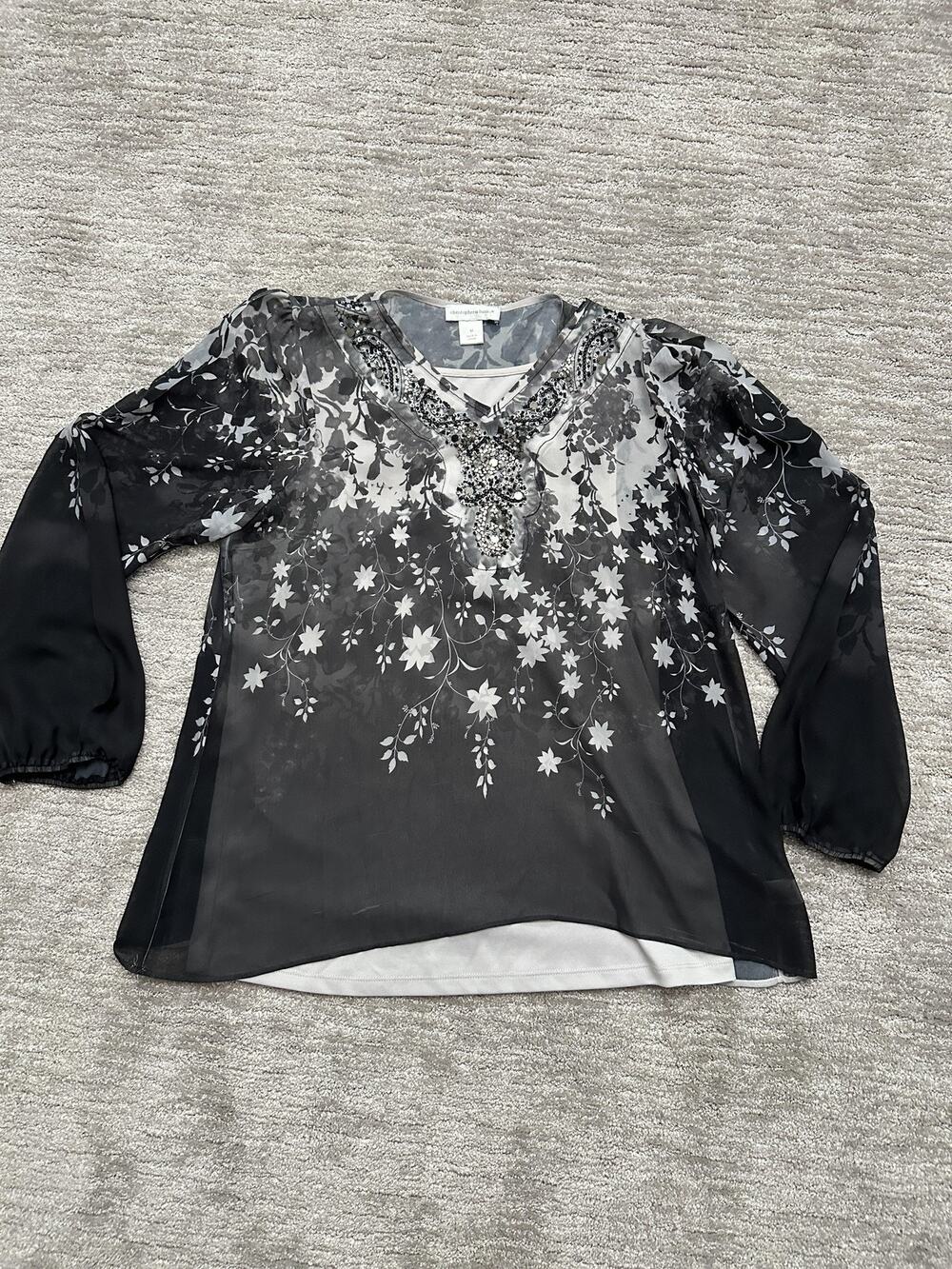 Christopher & Banks Blouse Womens Medium Black Gray Floral Sheer Sequin Lined